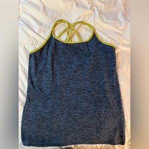 Gently used (L) aerie workout top